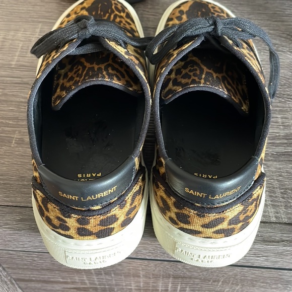 Ysl tennis shoes. - Picture 4 of 10